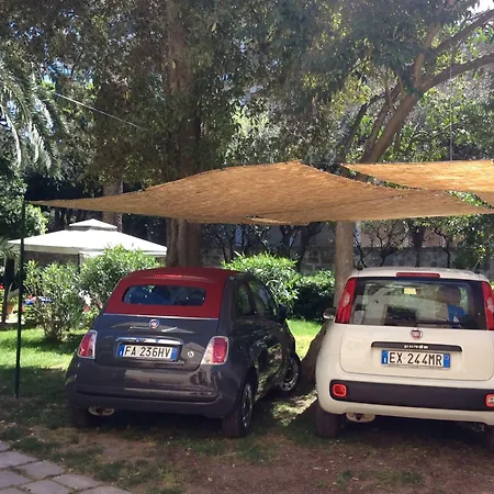 לינה וארוחת בוקר Aedes Il Giardino Dei Sogni 3*