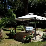 アエデス B＆b イル ジャルディーノ デイ ソーニ 3*