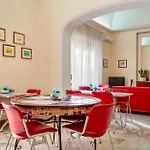 アエデス B＆b イル ジャルディーノ デイ ソーニ ベッド・アンド・ブレックファスト レッチェ