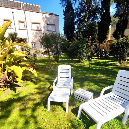 住宿加早餐酒店 贾尔迪诺代松尼il艾迪斯住宿加早餐旅馆