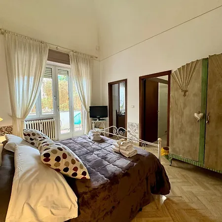 住宿加早餐酒店 贾尔迪诺代松尼il艾迪斯住宿加早餐旅馆