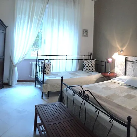 Aedes Il Giardino Dei Sogni Oda ve Kahvaltı