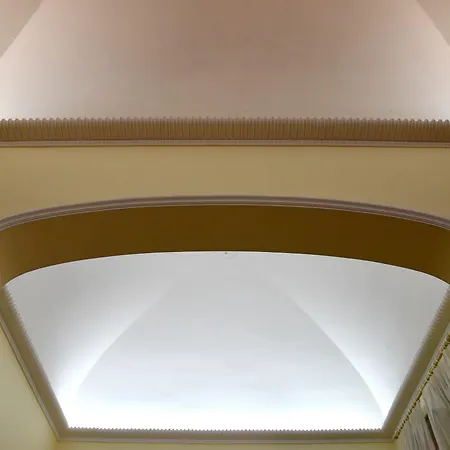 住宿加早餐酒店 贾尔迪诺代松尼il艾迪斯住宿加早餐旅馆 莱切