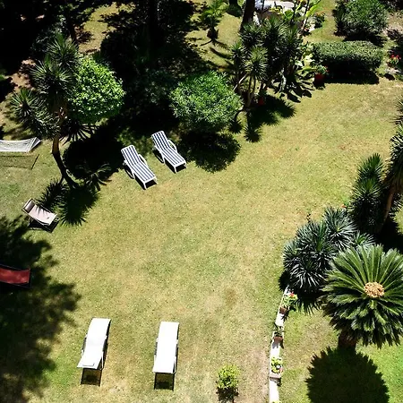 Bed & Breakfast Aedes Il Giardino Dei Sogni Lecce