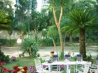 Aedes Il Giardino Dei Sogni 3* לצ'ה