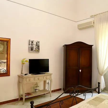 Bed & Breakfast Aedes Il Giardino Dei Sogni Lecce