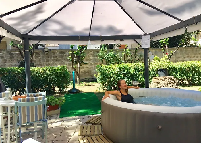 לינה וארוחת בוקר Aedes Il Giardino Dei Sogni לצ'ה