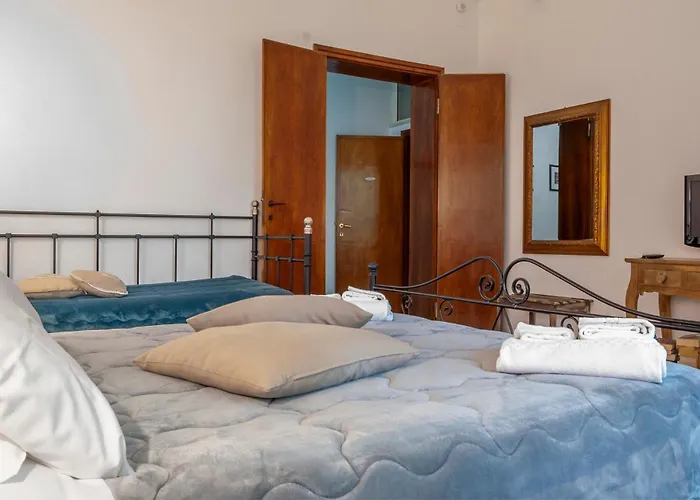 Aedes Il Giardino Dei Sogni לינה וארוחת בוקר לצ'ה