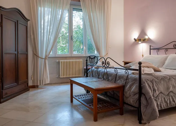 Aedes Il Giardino Dei Sogni 3* לצ'ה