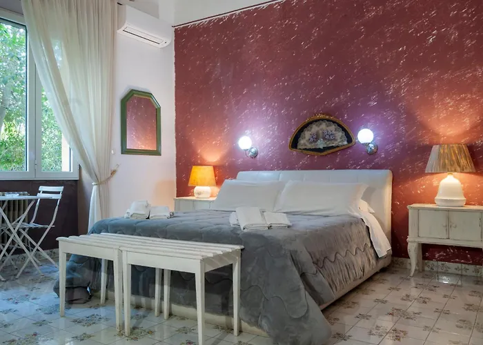 Aedes Il Giardino Dei Sogni לינה וארוחת בוקר לצ'ה